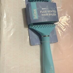 Bliss Flex Vented Hair Brush